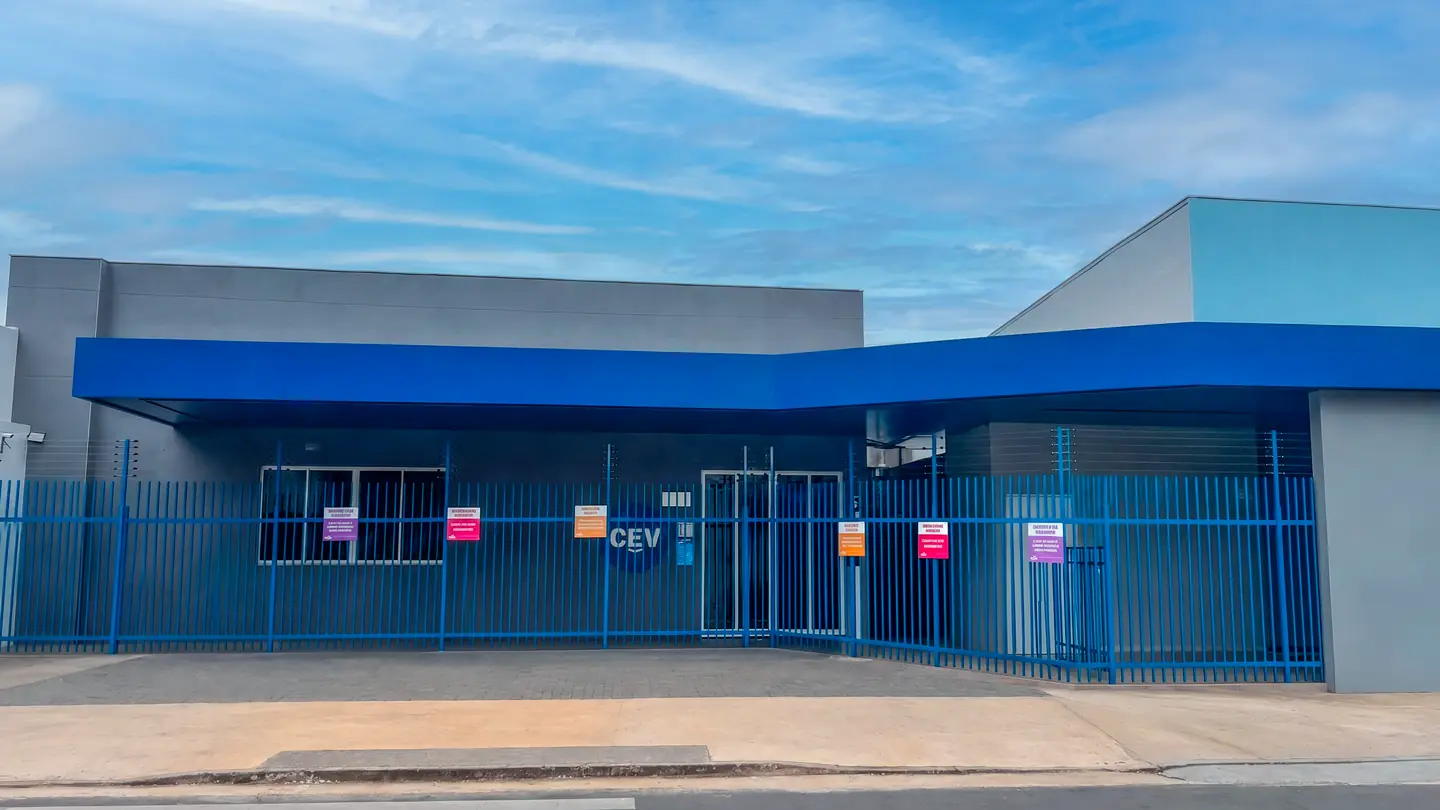 Fachada do CEV Colégio Sul em Teresina